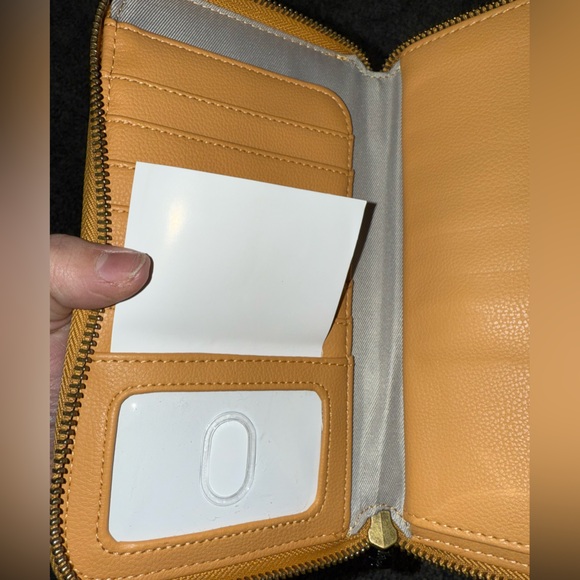 Thirty- One All About The Benjamins - Honey Yellow Smooth Pebble - Picture 6 of 9